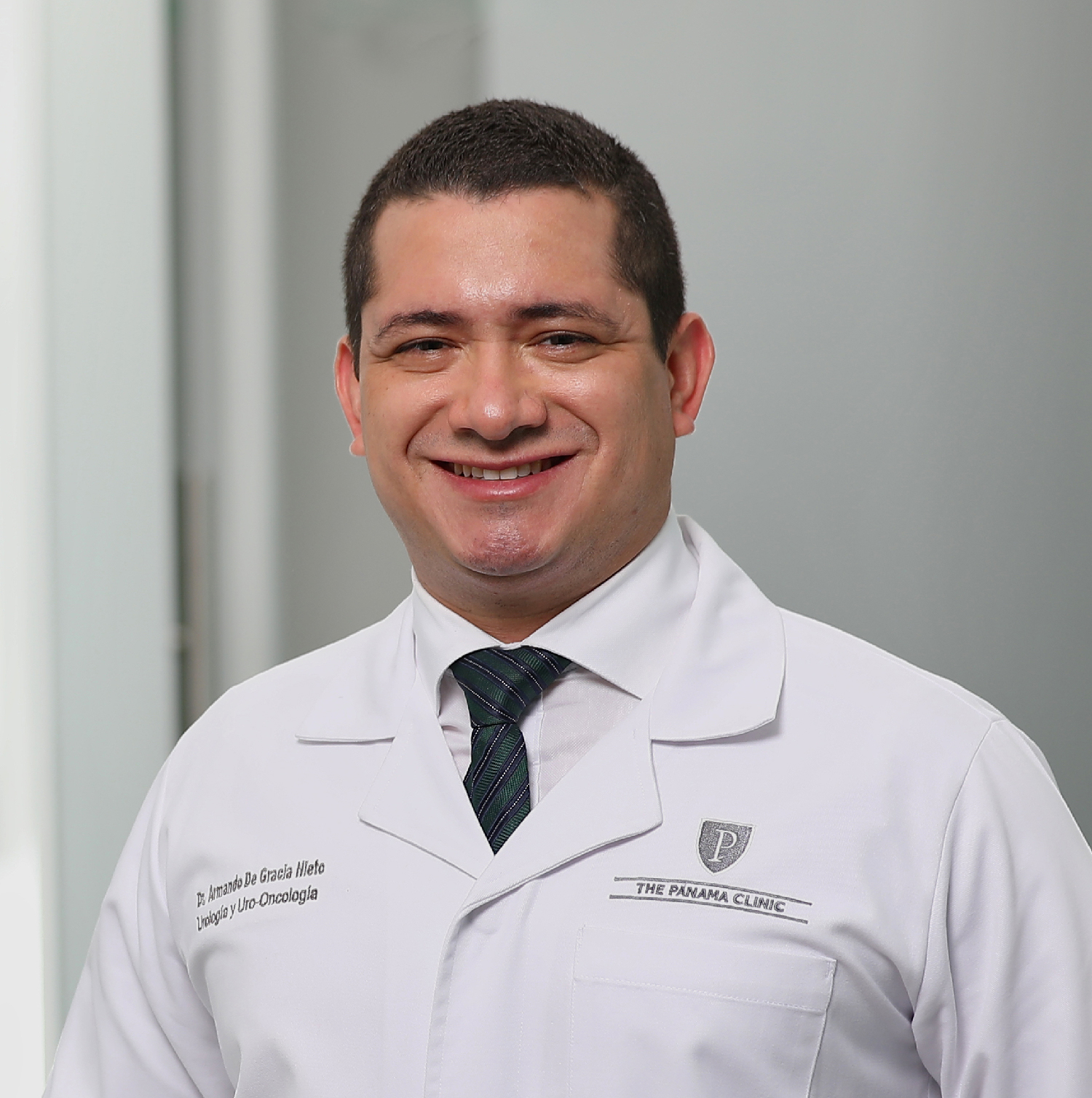 Dr. Armando De Gracia