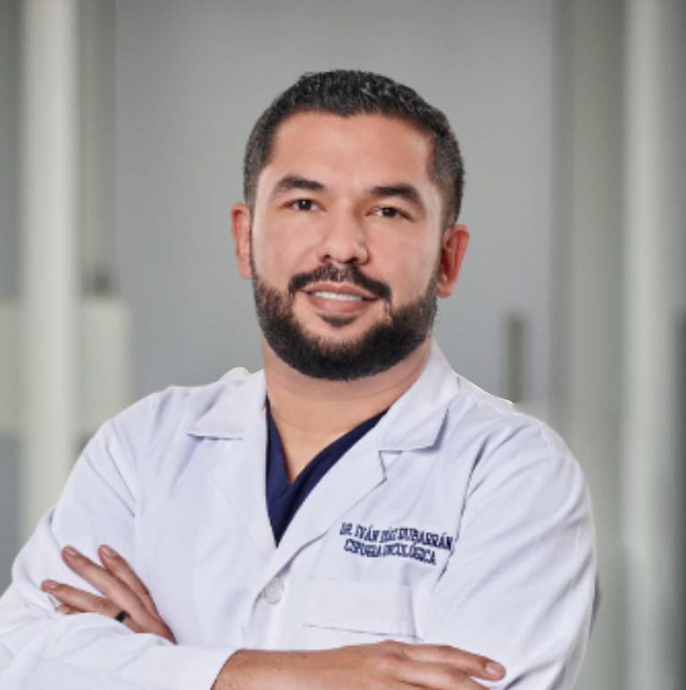 Dr. Iván Alberto Díaz Dubarrán
