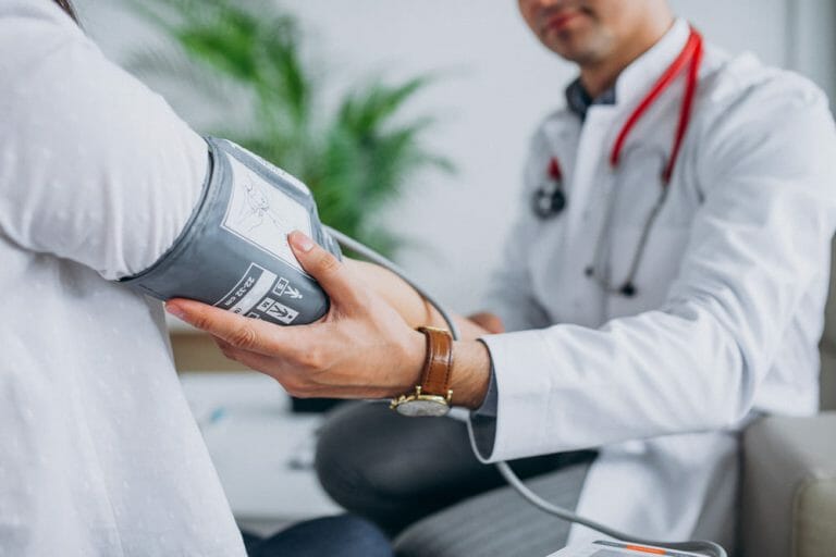 Hipertensión: Prevención y promoción de una vida saludable
